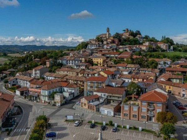 casale in vendita a Montiglio Monferrato