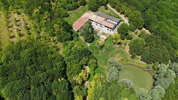 casale in vendita a Montiglio Monferrato