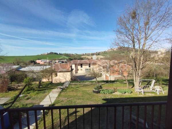 casa indipendente in vendita a Montiglio Monferrato