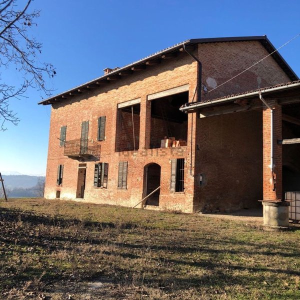 casa indipendente in vendita a Montiglio Monferrato