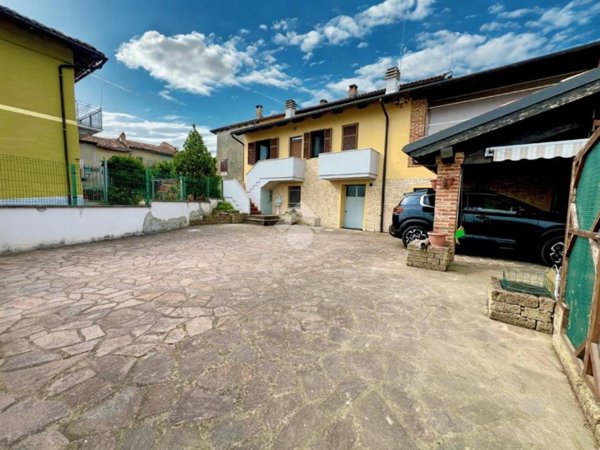 casa indipendente in vendita a Montiglio Monferrato