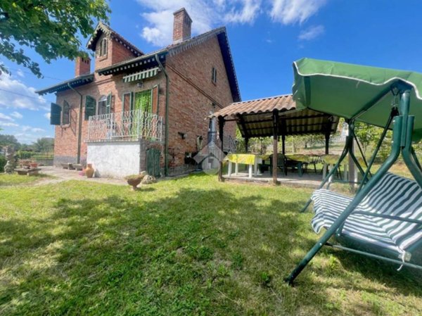 casa indipendente in vendita a Montiglio Monferrato