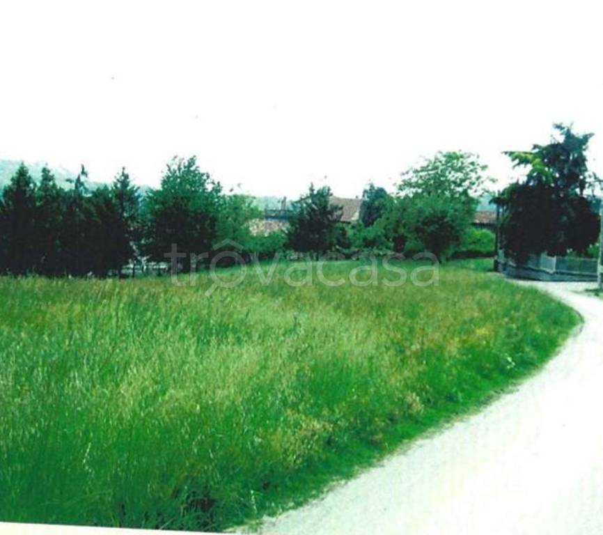 terreno edificabile in vendita a Montiglio Monferrato