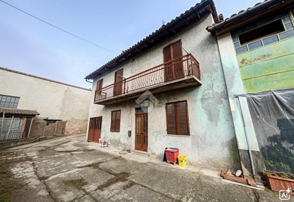 casa indipendente in vendita a Montiglio Monferrato