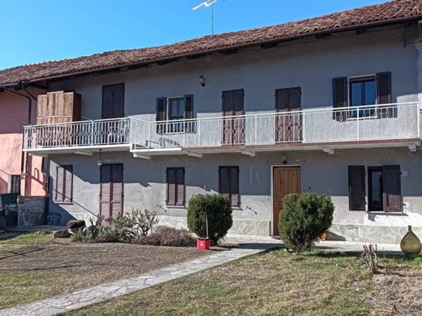 casa indipendente in vendita a Montiglio Monferrato