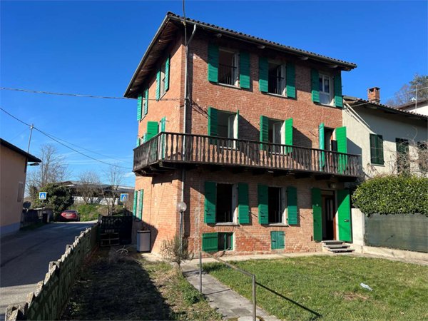 casa indipendente in vendita a Montiglio Monferrato
