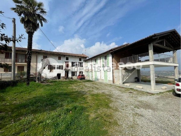 casale in vendita a Montiglio Monferrato