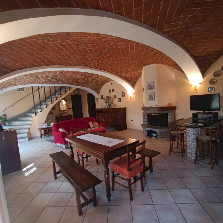 casale in vendita a Montiglio Monferrato