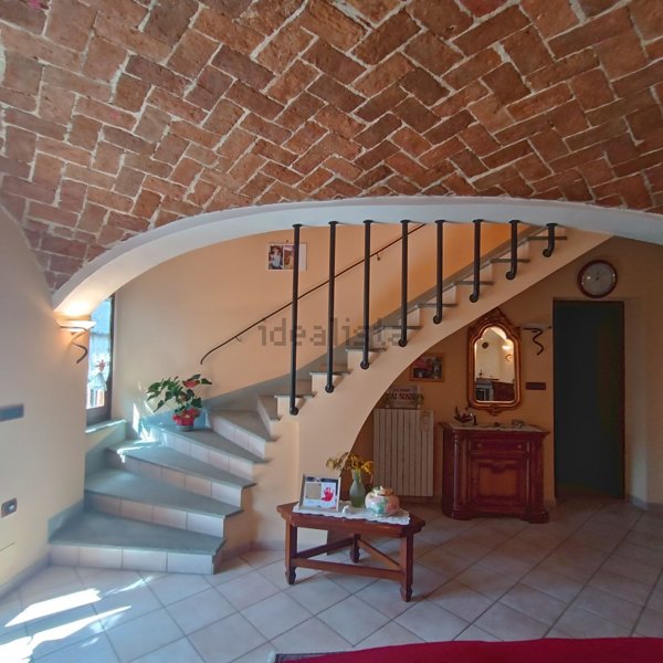 casale in vendita a Montiglio Monferrato