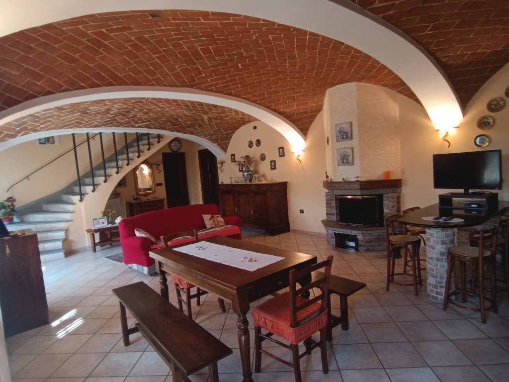 casa indipendente in vendita a Montiglio Monferrato