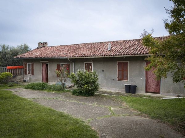 casa indipendente in vendita a Montiglio Monferrato