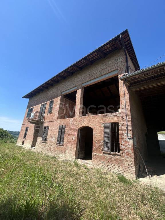 casa indipendente in vendita a Montiglio Monferrato