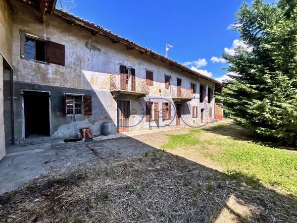 casale in vendita a Montiglio Monferrato