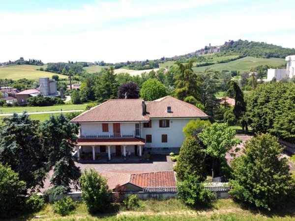 casa indipendente in vendita a Montiglio Monferrato
