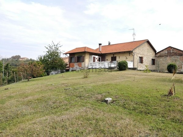 casa indipendente in vendita a Moransengo-Tonengo in zona Moransengo