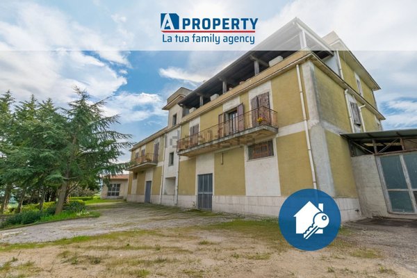 casa indipendente in vendita ad Alia