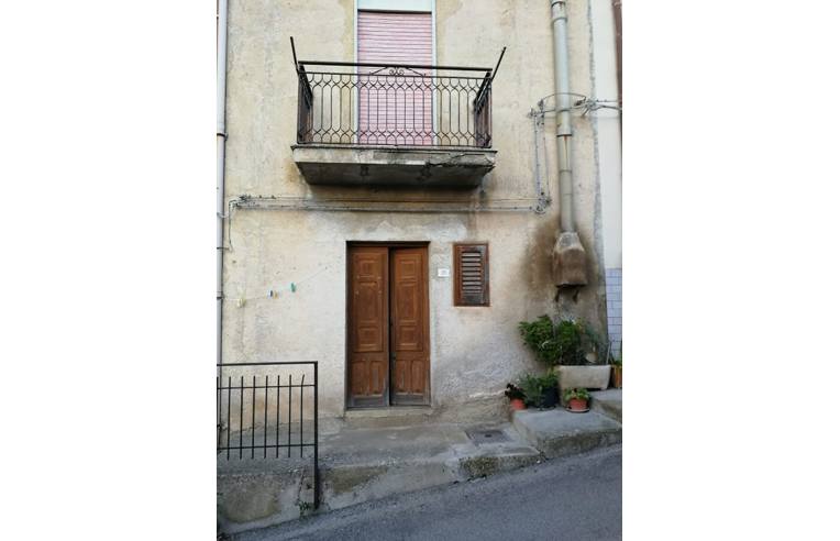 casa indipendente in vendita ad Alia