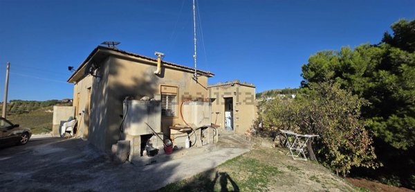 appartamento in vendita ad Alia