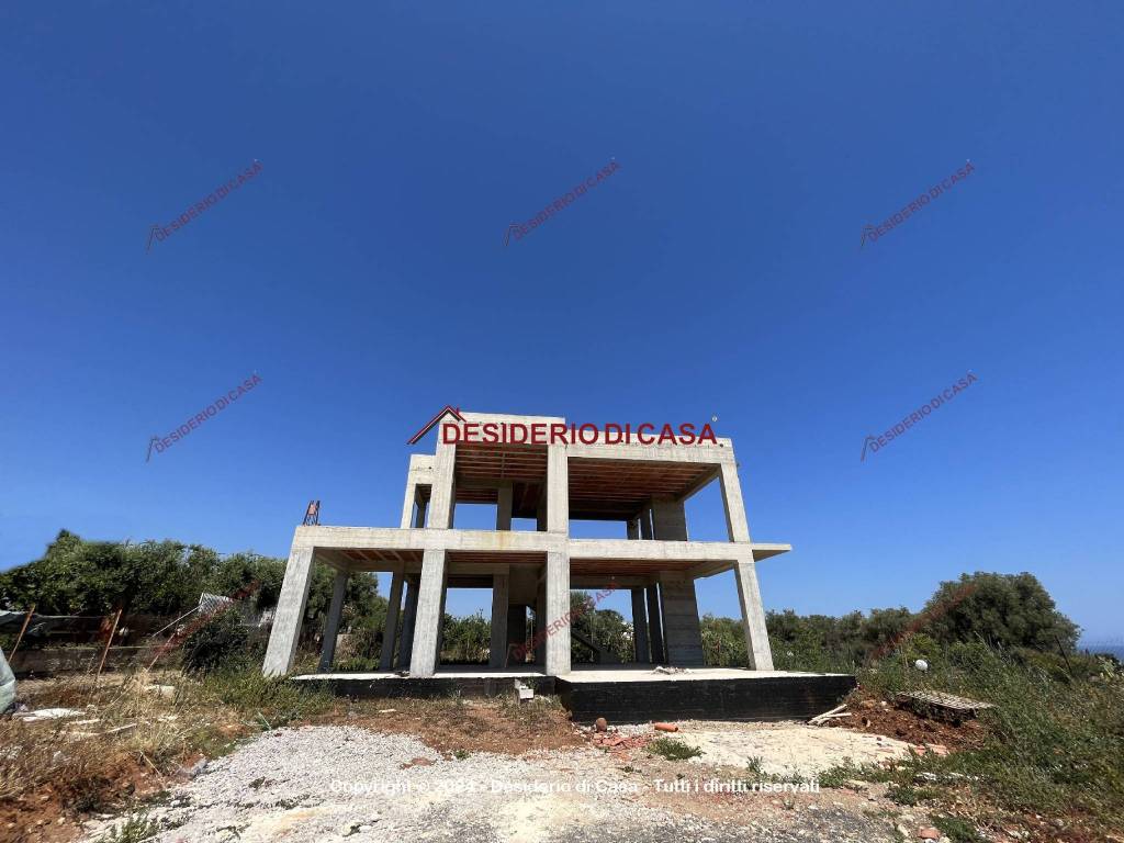 casa indipendente in vendita ad Altavilla Milicia in zona Torre Colonna