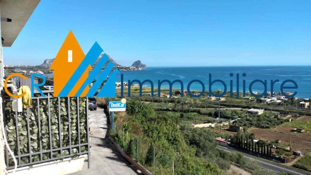 locale di sgombero in vendita ad Altavilla Milicia