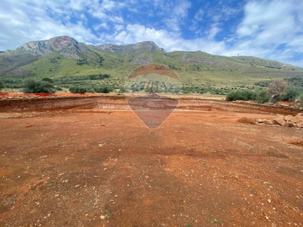terreno agricolo in vendita ad Altavilla Milicia