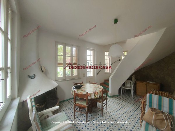casa indipendente in vendita ad Altavilla Milicia