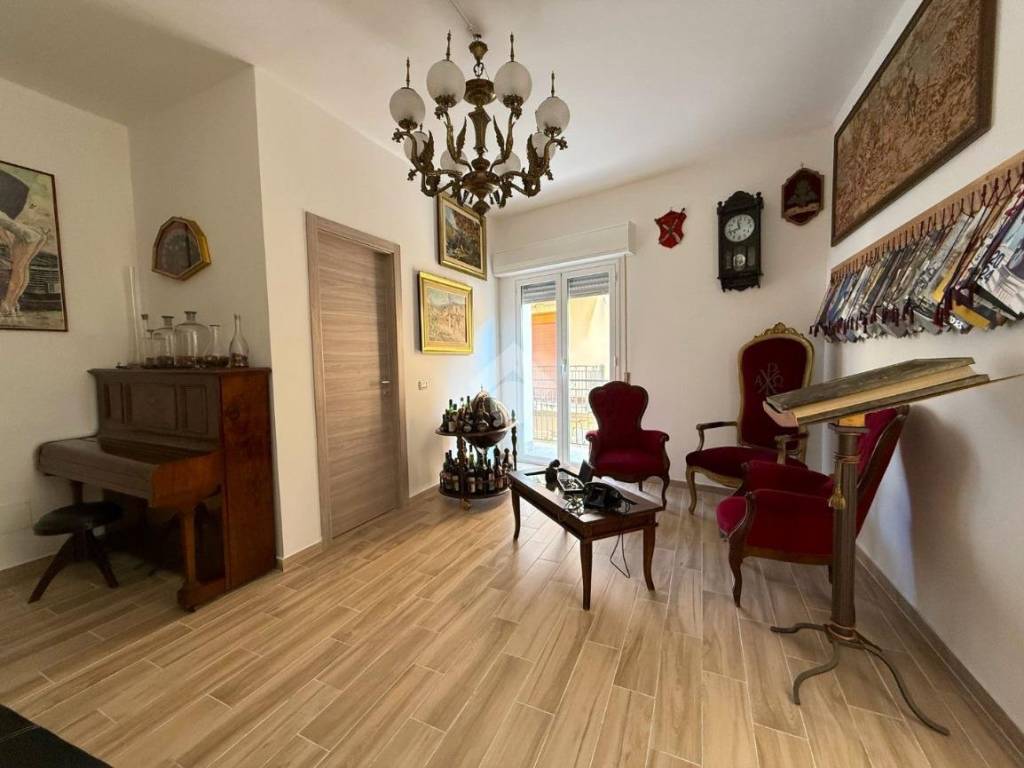 appartamento in vendita ad Altavilla Milicia