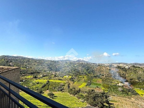 appartamento in vendita ad Altavilla Milicia