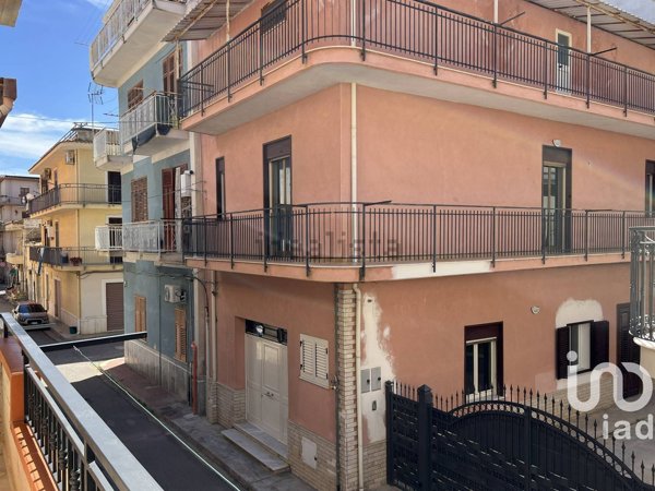 appartamento in vendita ad Altavilla Milicia