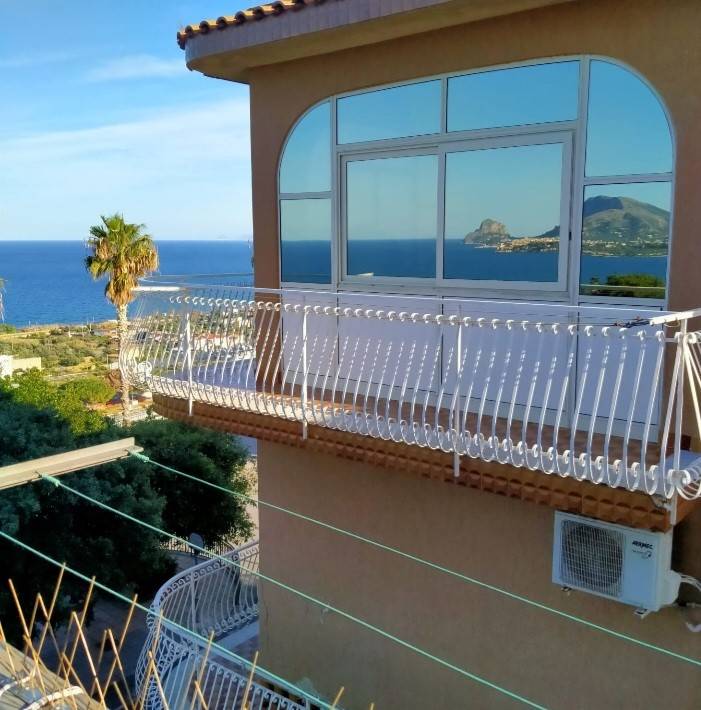 appartamento in vendita ad Altavilla Milicia