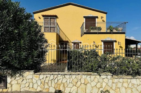 appartamento in vendita ad Altavilla Milicia