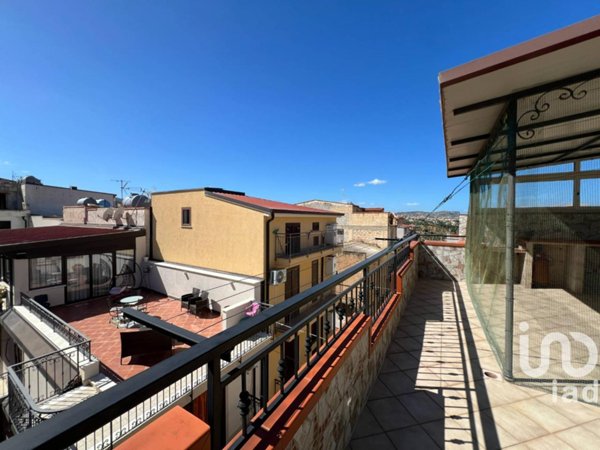 casa indipendente in vendita ad Altavilla Milicia