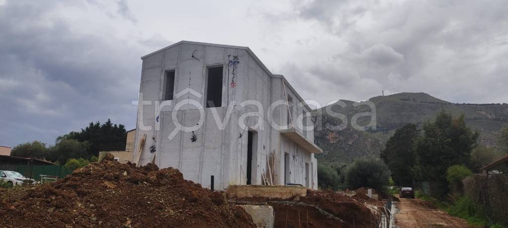casa indipendente in vendita ad Altavilla Milicia