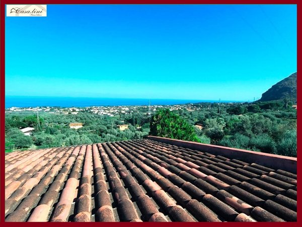 appartamento in vendita ad Altavilla Milicia
