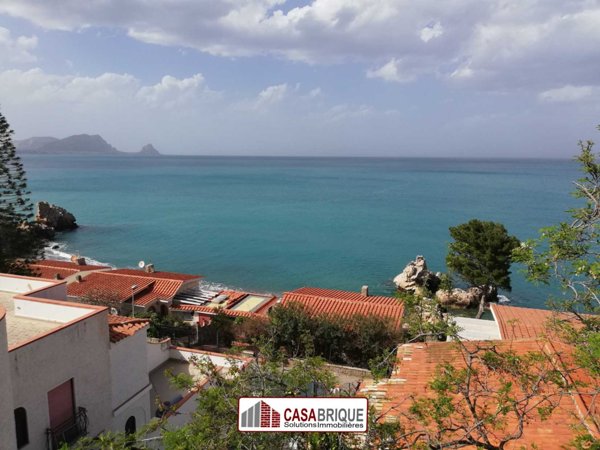 appartamento in vendita ad Altavilla Milicia in zona Torre Colonna