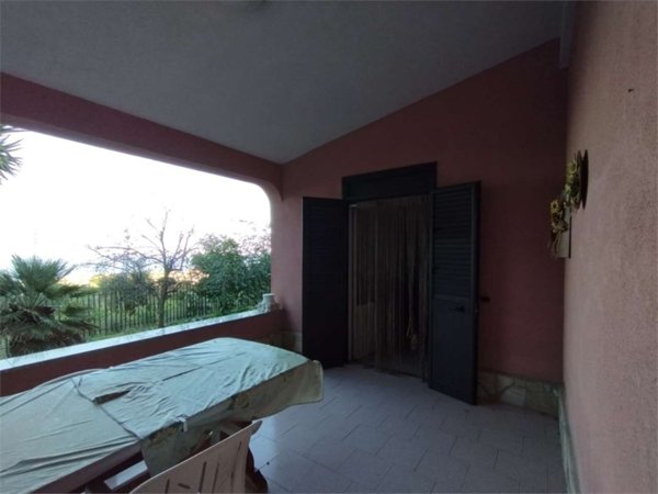 casa indipendente in vendita ad Altavilla Milicia