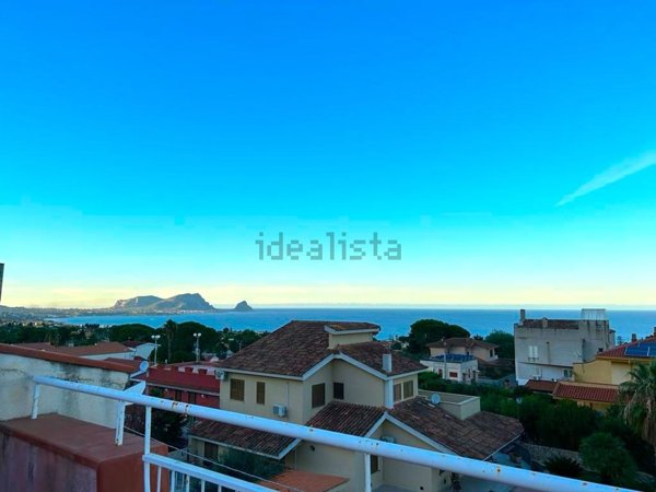 casa indipendente in vendita ad Altavilla Milicia
