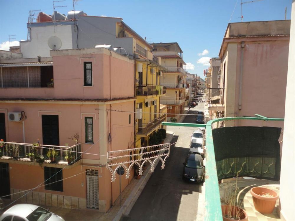 casa indipendente in vendita ad Altavilla Milicia