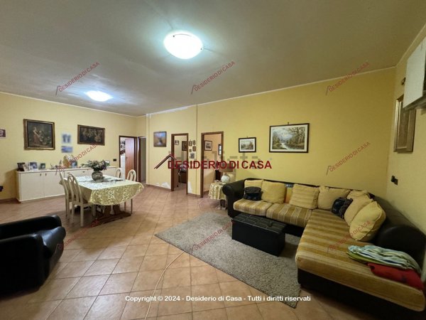 casa indipendente in vendita ad Altavilla Milicia in zona Torre Colonna