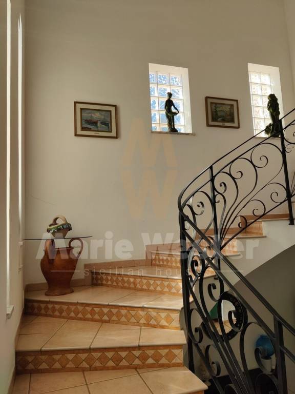 casa indipendente in vendita ad Altavilla Milicia