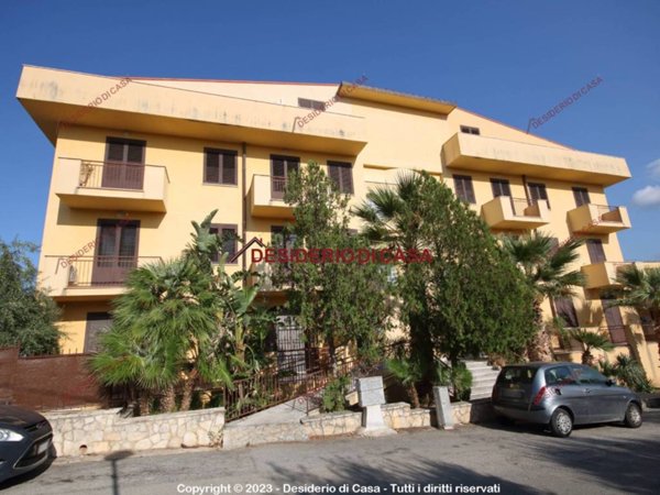 appartamento in vendita ad Altavilla Milicia