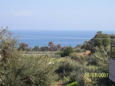 casa indipendente in vendita ad Altavilla Milicia