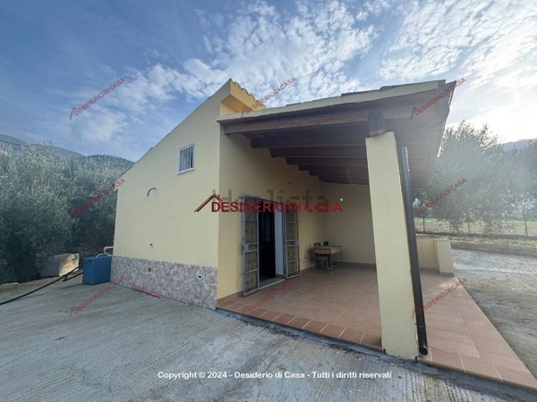 appartamento in vendita ad Altavilla Milicia