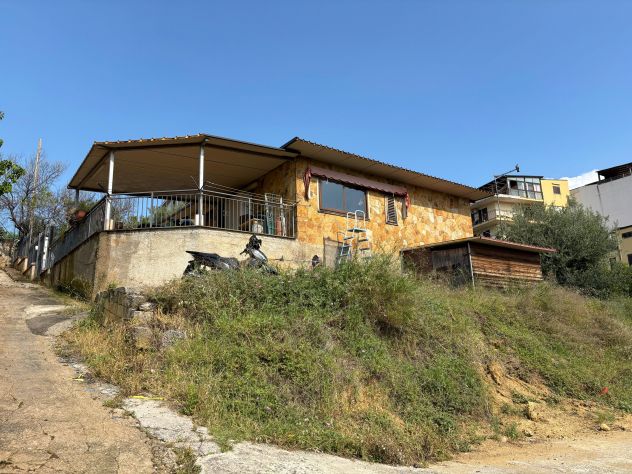 casa indipendente in vendita ad Altavilla Milicia