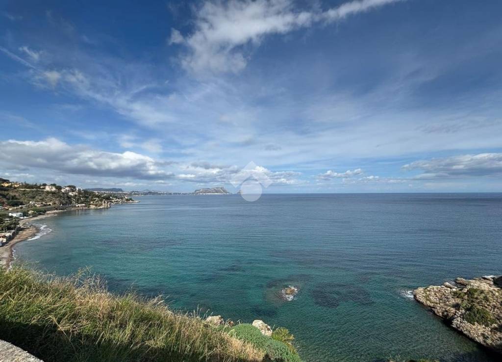 casa indipendente in vendita ad Altavilla Milicia