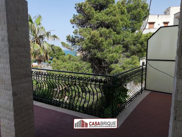 appartamento in vendita ad Altavilla Milicia in zona Torre Colonna
