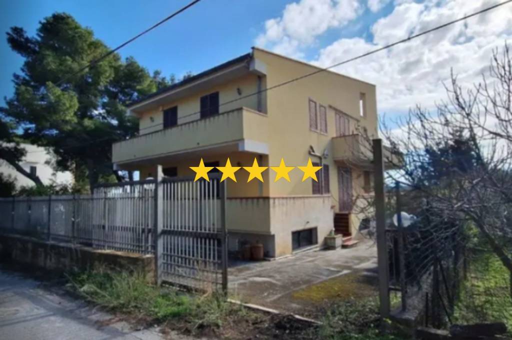 appartamento in vendita ad Altavilla Milicia in zona Torre Colonna