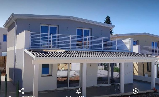 casa indipendente in vendita ad Altavilla Milicia