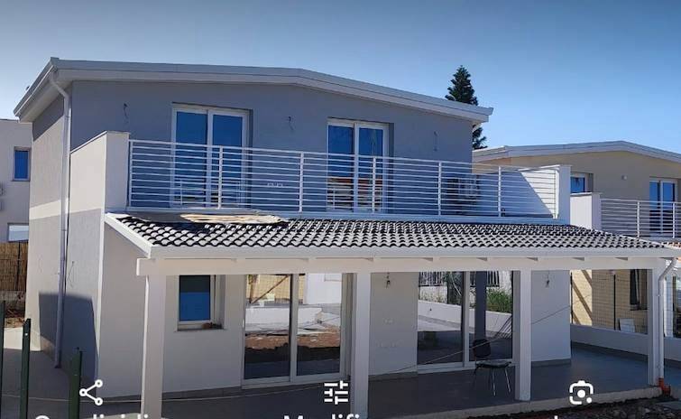 casa indipendente in vendita ad Altavilla Milicia