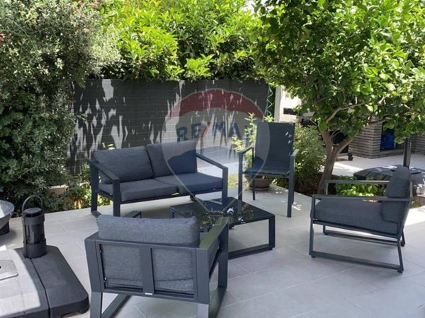 casa indipendente in vendita ad Altavilla Milicia in zona Torre Colonna